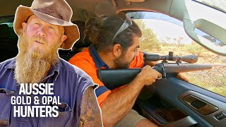 Rod & JC Go Animal Hunting In The Desert | Outback Opal Hunters