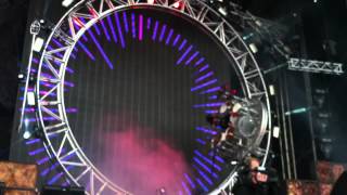 Mötley Crüe - Tommy Lee Drum solo in a roller coaster (Live in Helsinki, 7-VI-2012)