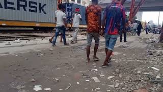 বাংলাদেশের সবচেয়ে বড় কার্গো ট্রেন (tall cargo train)