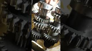 Tutorial pemasangan gearbox combine haverster