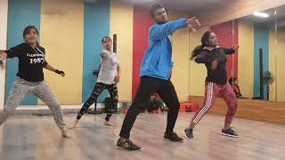 Yaad piya ki aane lagi Dance workout wd me Sunil more @ Golds gym Bilaspur CG INDIA chak de Aerobics