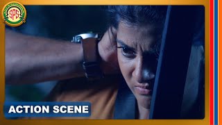 Singa Paarvai | Action Scene | Varalaxmi Sarathkumar | Pandi | Ravi Kale