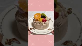 【もりもりフルーツ！】ピンクスポンジのチョコレートケーキ🍫ピンク×茶が可愛い🩷🤎 #お菓子作り#ケーキ#スイーツ# vlog#チョコケーキ#フルーツケーキ