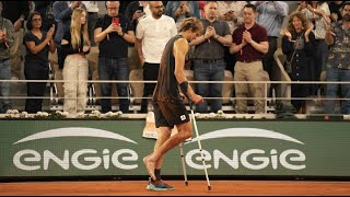 BREAKING: Alexander Zverev suffers an ankle injury in his semifinal against Rafael Nadal