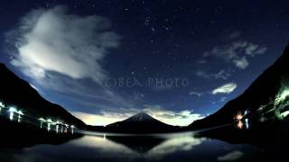 精進湖日の出と富士山と星空・月 Time Lapse Mt.Fuji Sunrise