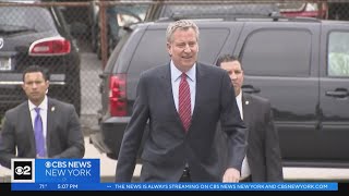 Former mayor Bill de Blasio fined for using NYPD on out-of-town trips
