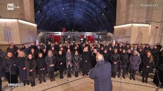 Giornata della Memoria, il Coro del Teatro alla Scala esegue il «Va, pensiero» alla Stazione...