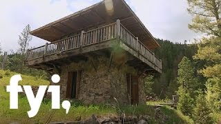 Tiny House Nation: Tour of the Fire Lookout (S1, E5) | FYI