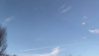 Contrail vs. Chemtrail