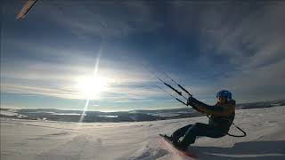 Snowkite Wasserkuppe - Fresh Powder Snowkite Session | Kitejunkie.com | Flysurfer