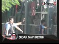 Ratusan napi tolak sidak narkoba di lapas, 2 petugas terluka - iNews Pagi 16/03