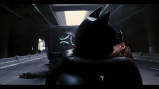 Batman- batman kiss Catwoman bale kiss