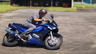 zzr250でドリフトウイリーdrift wheelie kawasaki