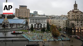 1,000 days of war: Makeshift memorial grows in Ukraine’s capital