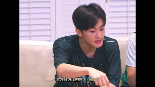 | 마크 | 갑자기 날라온 마크 영어에 정신을 못차리겠어요