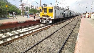 31323 Up Sealdah Kalyani Simanta Local At Naihati Station