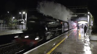 Black 5 steam locomotive at speed at Twyford 9th December 2021