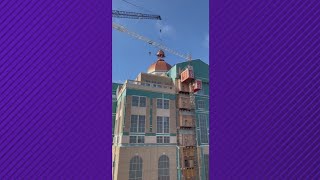 Domes installed on new Smith County Courthouse