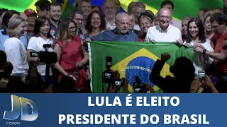 Lula vence Bolsonaro e é novamente o Presidente do Brasil