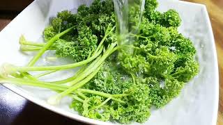 평생 뼈와 눈을 건강하게 지키고 싶다면 이걸 만들어 챙겨 드세요!! 몸속독소제거에도 좋은 파슬리오일스프레드 parsley oil spread