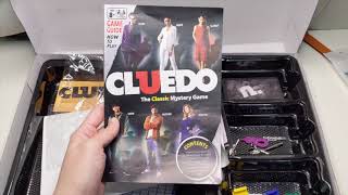 UNBOXING / REVIEWING CLUEDO BOARD GAME BOUGHT FROM LAZADA.SG