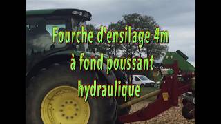 Fourche à ensilage 4m à fond poussant