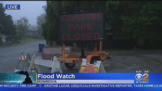 Rain Falls Across Southland Sparking Risk Of Flash Flooding