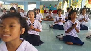 โครงการส่งเสริมคุณธรรมศีลธรรมนำการศึกษาโรงเรียนนารีราษฎร์สามัคคี