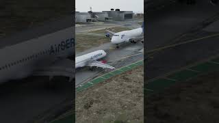 Two planes crash on Runway during Emergency landing Airbus Gta 5 plane crash mid air