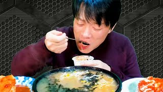 추운 겨울엔 뜨끈한 굴국밥 / Gukbap / Eating show / Koreanfood