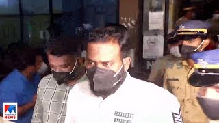 മോഡലുകളുടെ മരണം: ഹോട്ടലുടമ അടക്കം 6 പേര്‍ അറസ്റ്റില്‍| Kochi Models death Roy arrest