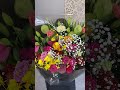 ミックスカラーの花束をラッピング　 bouquet ラッピング 花