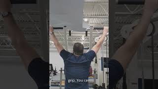 How to use a Cybex VR2 Lat Pulldown