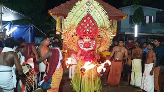 തോട്ടുങ്കര ഭഗവതി നാറാത്ത് ശ്രീ കോളങ്കട ചന്ദ്രോത്ത് തറവാട് തായ്പരദേവതാ ക്ഷേത്രം