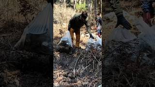 【江戸川の源流群馬の山奥で500kgゴミ拾い】沼しかないほど山奥にこれほどの不法投棄ゴミ#shorts