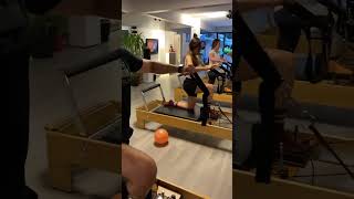 Grup Reformer Pilates Dersi - Batı Pilates \u0026 PT Studio