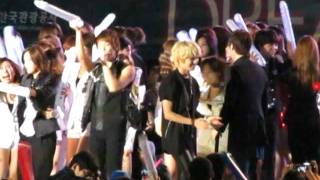 111003 Gyeongju SHINee ending