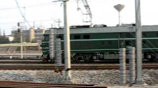 The Northbound single head DF4B 9353 haul the freight train pass JiuJiang Station with great horn