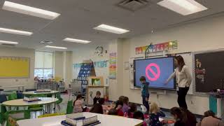 Kinder word chaining with pictures