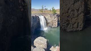 Autumn Travel in Central #Mongolia #waterfall #Hotspring 70C’