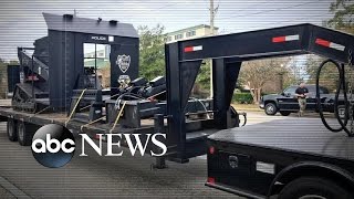 Jacksonville Bank Robbery Turns into a Tense Hostage Standoff