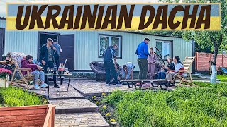 VISITING A UKRAINIAN “DACHA” | HOW UKRAINIAN PEOPLE REST AND ENJOY LIFE 🇺🇦