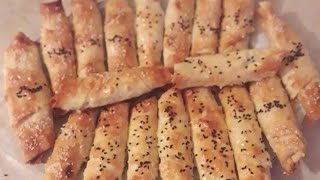 Xemir etmeden qatlari tek- tek sayilan xirçiltili börek resepti.