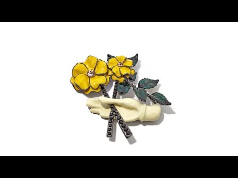 RaRa Enamel Flower Hand Brooch RaRa Enamel Flower Hand Brooch