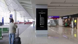 JCDecaux Transport (Hong Kong): Porsche Design triggers shopping spree with dynamic digital media