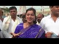 mp navneet kaur visits tirumala ms entertainments