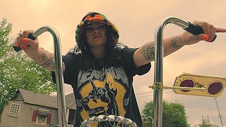 Victor Mariachi - On The Roof ( Feat. RAAQEL ) / Pulsera [ Music Video ]