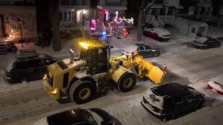 Contant C-1016B \u0026 Cat 950K Loader - Snow Removal in Montreal Opération Déneigement