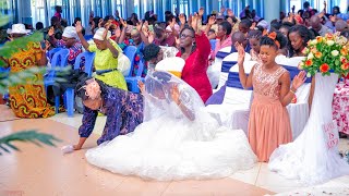 Sitaacha kukusifu - By Pst Clarence Jumba.  Official Video