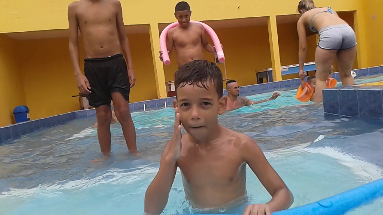 Desafio Da Piscina - YouTube